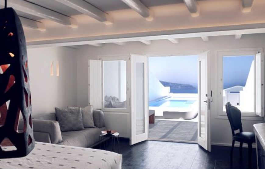 Cavo Tagoo Santorini