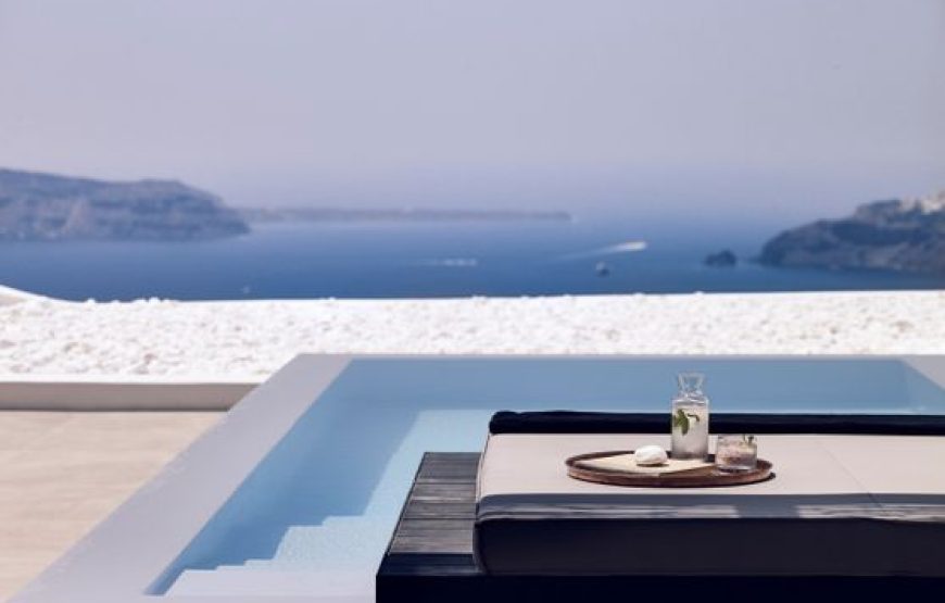 Cavo Tagoo Santorini