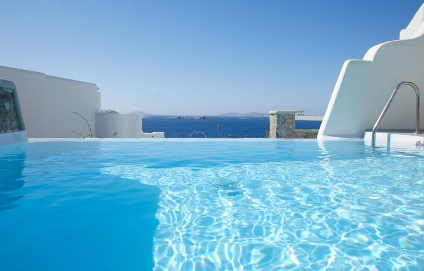 Classic Room with Pool Seaside View